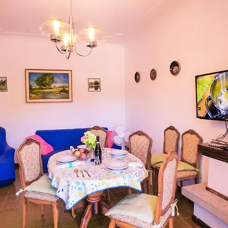 Casa Fiorella Appartement *